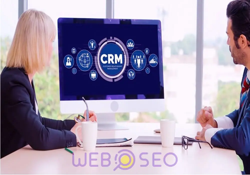 نرم افزار CRM مدیریت ارتباط با مشتری چیست؟